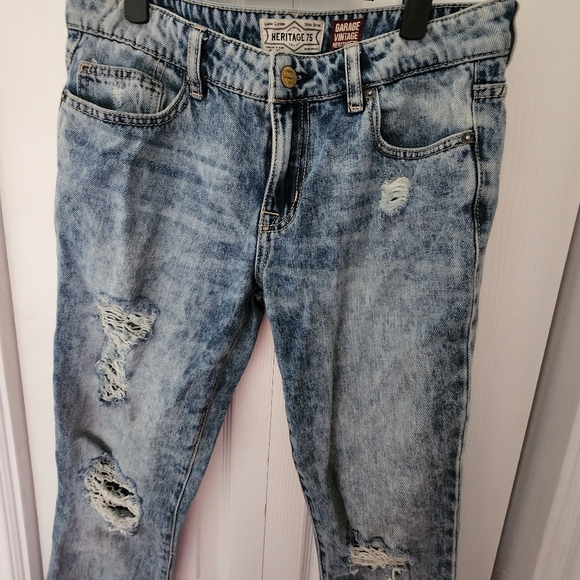 GARAGE- Size 5 Skinny Vintage Distressed Denim - Picture 4 of 8